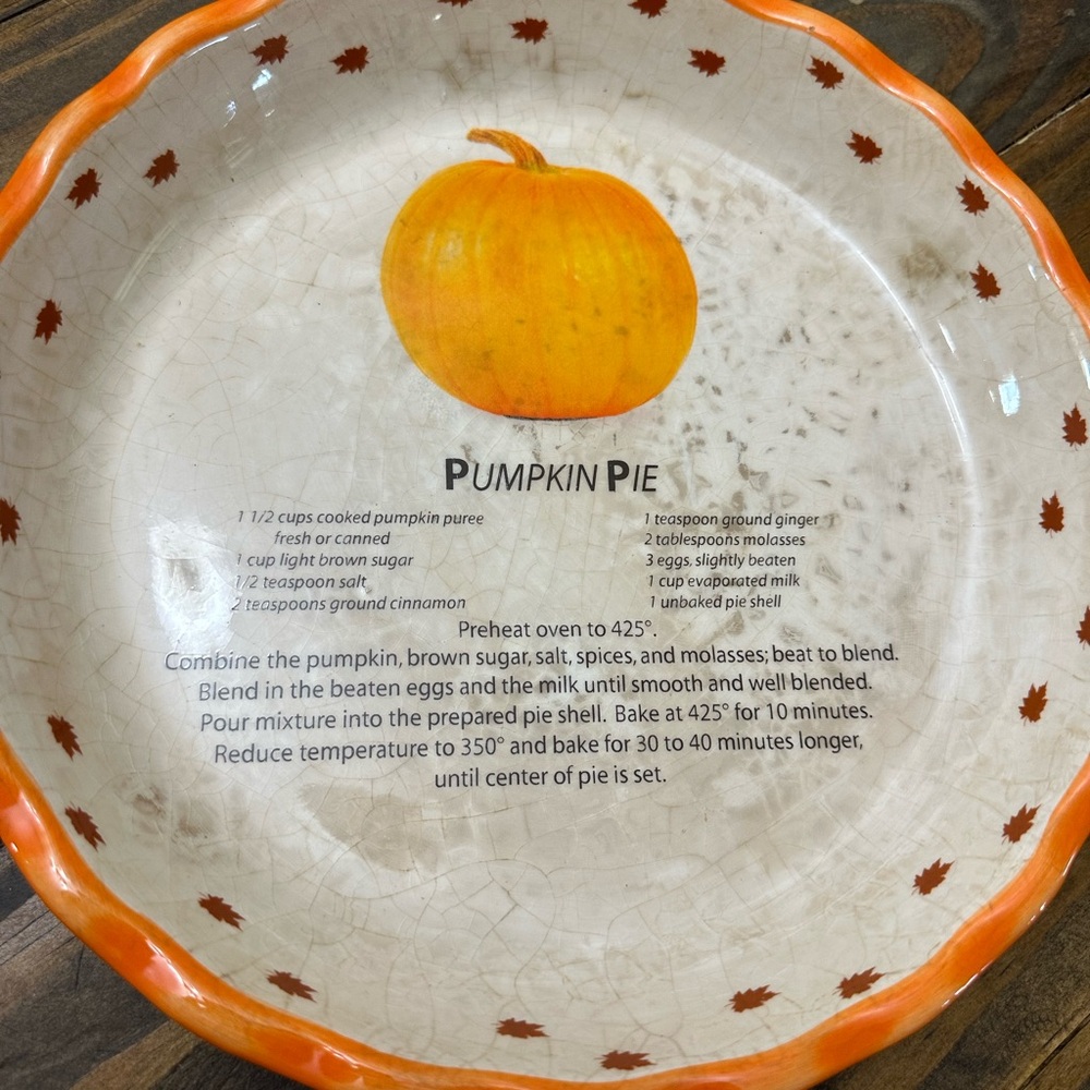 Orange Pumpkin Pie Dish